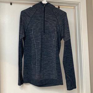 Lululemon quarter zip up